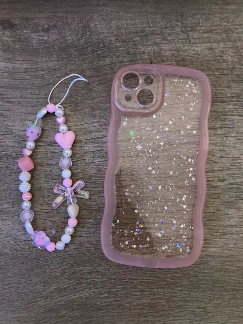 iPhone 15 Plus Wavy Phone Case Includes Beaded Phone Strap Charm